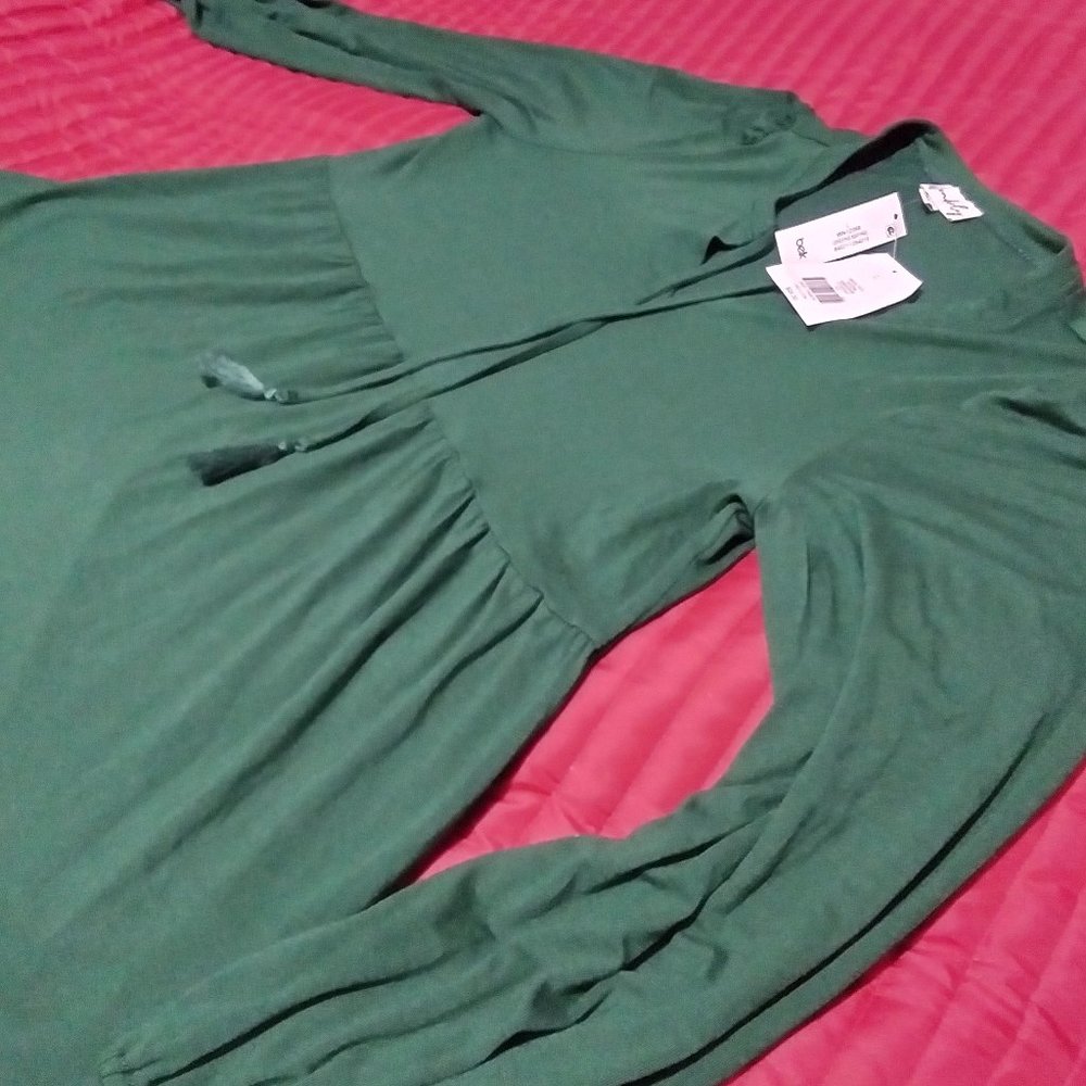 Wonderly Pullover A-framed Longsleeved  v-neck Hunter Green size Large